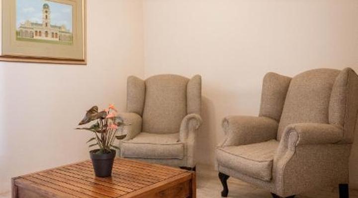 Bakenskraal Ostrich Palace