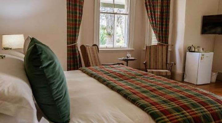 Bakenskraal Ostrich Palace