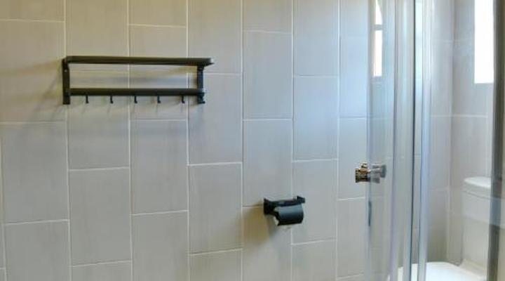 Emathulini Holiday Home