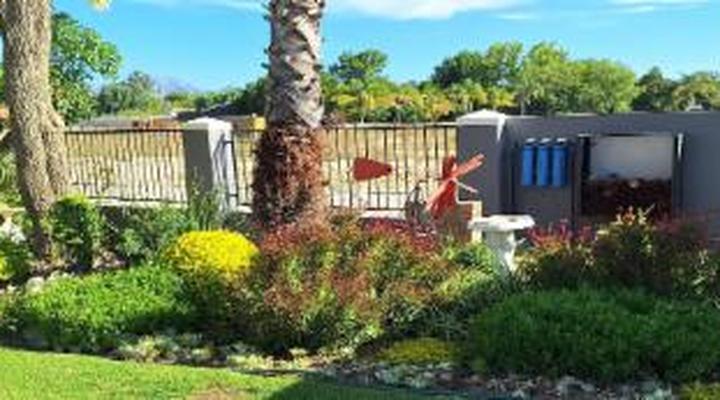 Firehouse Self-Catering Garden Cottages