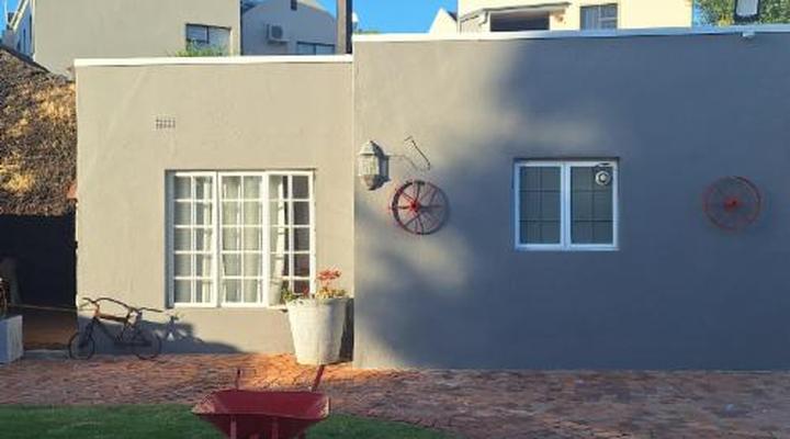 Firehouse Self-Catering Garden Cottages