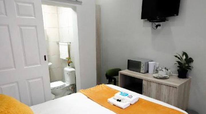 EL Guest Lodge and Spa