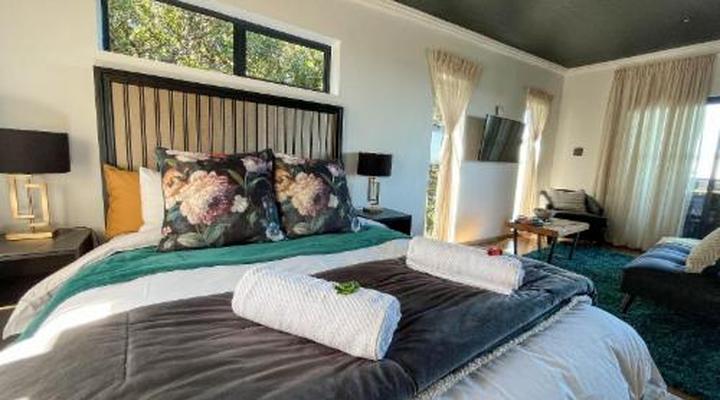 Ocean View Treetop Guesthouse