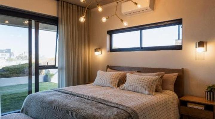 Villa and Studio Eiland