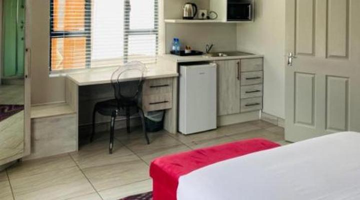 Greenlake Guest House