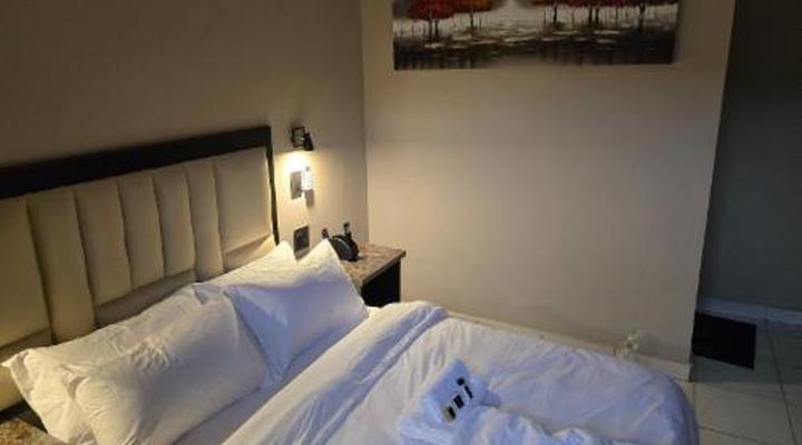 La - Majestic Guest Lodge