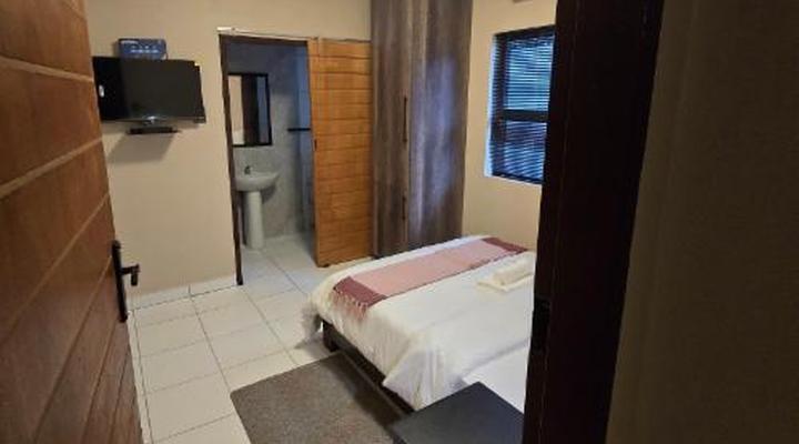 La - Majestic Guest Lodge