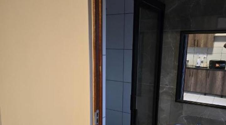 La - Majestic Guest Lodge