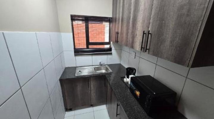 La - Majestic Guest Lodge