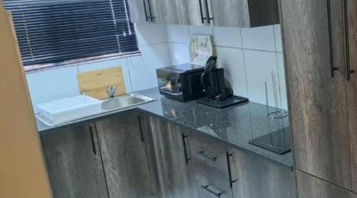 La - Majestic Guest Lodge