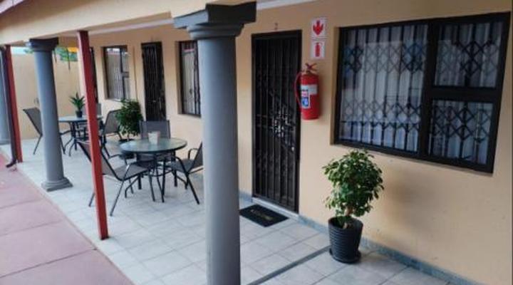 Zingela Guest House