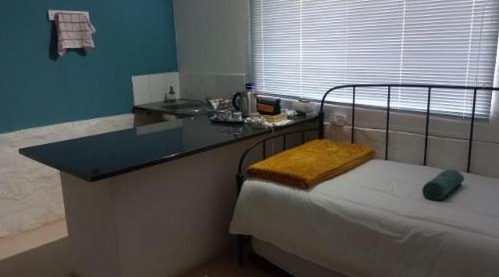 Karooland Guesthouse