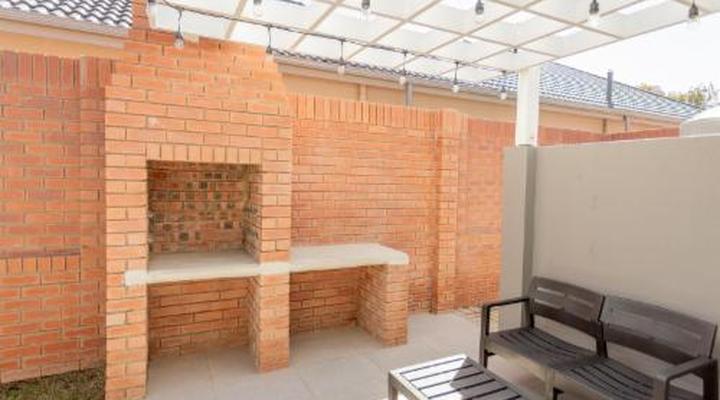 1 on York - Townhouse 26