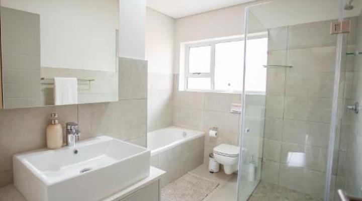 1 on York - Group House 29