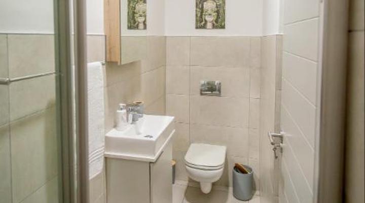 1 on York - Apartment 34