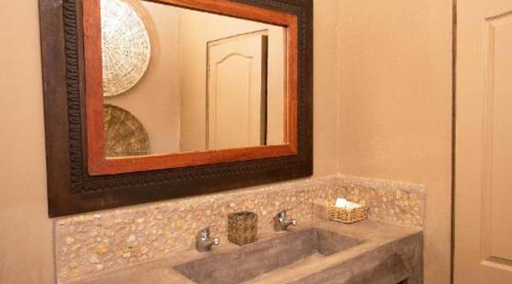 Gwango Tamarillo Estate