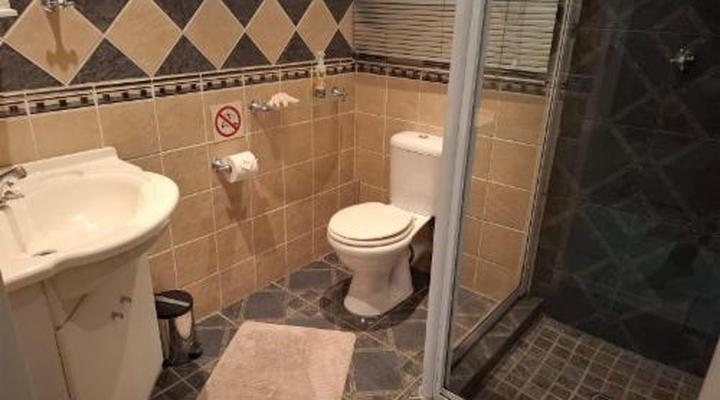 The Clubhouse Guesthouse