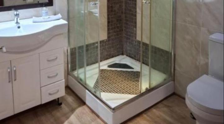 The Clubhouse Guesthouse