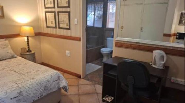 The Clubhouse Guesthouse