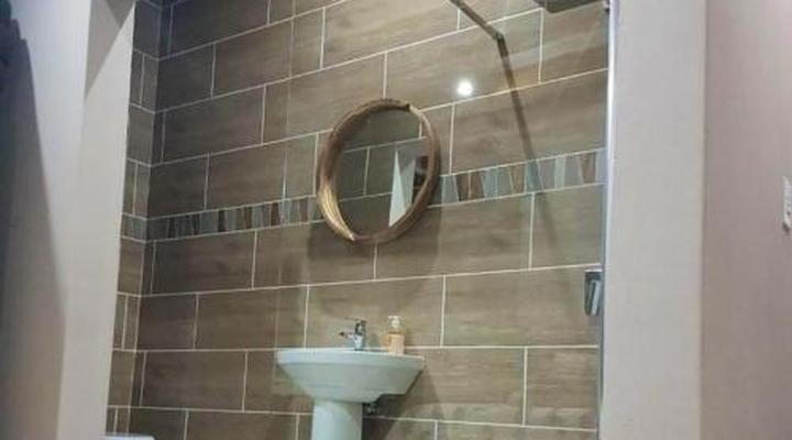 Ubejani House - Marloth Park - 951 Geelvis