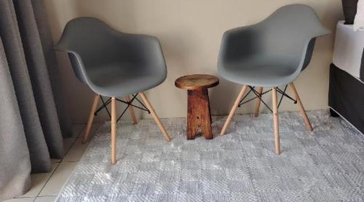 54 on 7th Newton Park