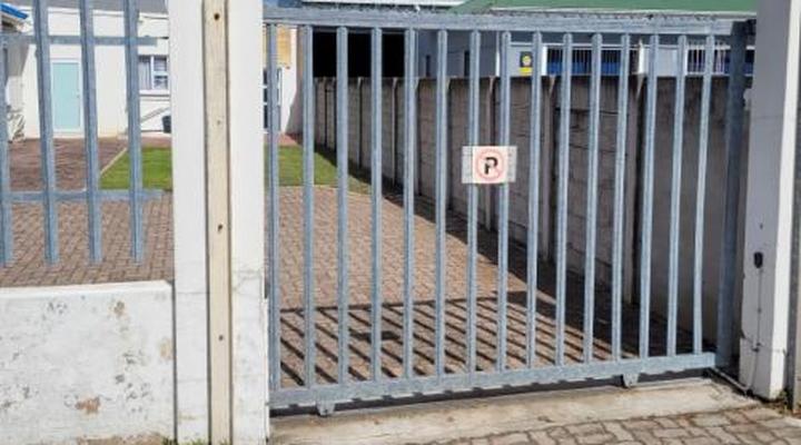 54 on 7th Newton Park