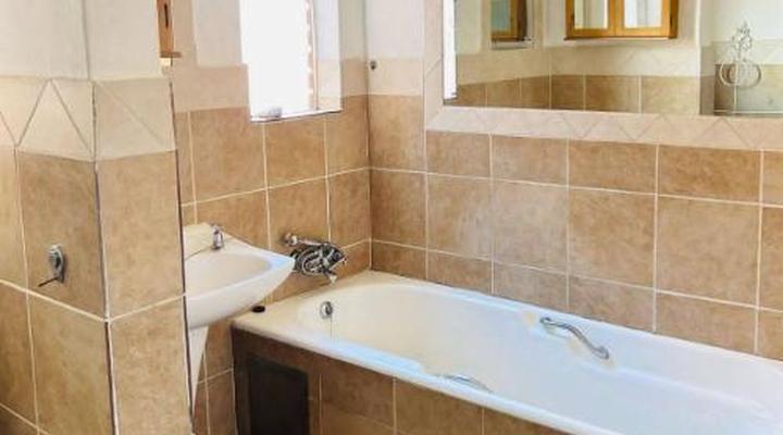 Baseni Airguest House