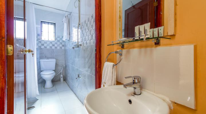 Javilla Eagles Safari Guest House