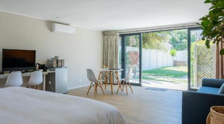 Bloubergstrand Lodge