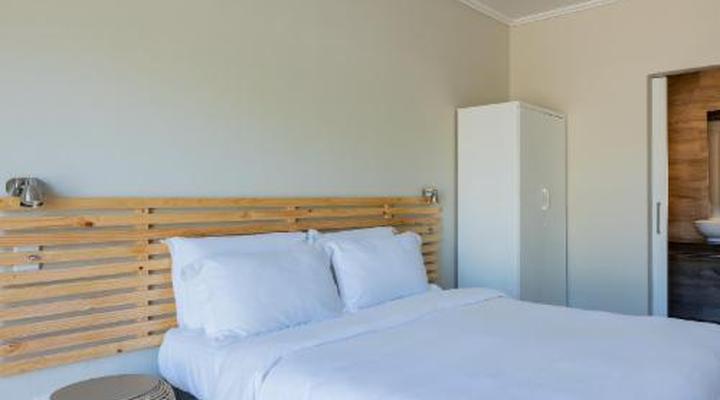 Bloubergstrand Lodge