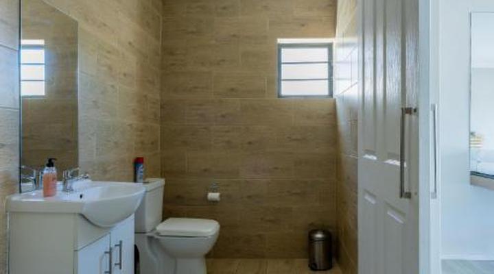 Bloubergstrand Lodge