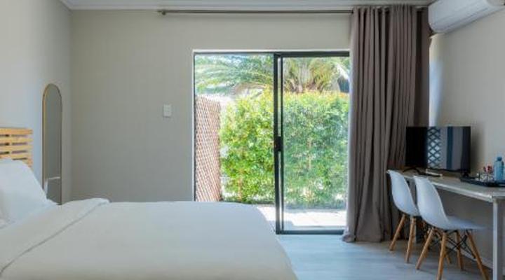 Bloubergstrand Lodge