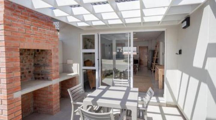 1 on York - Townhouse 61