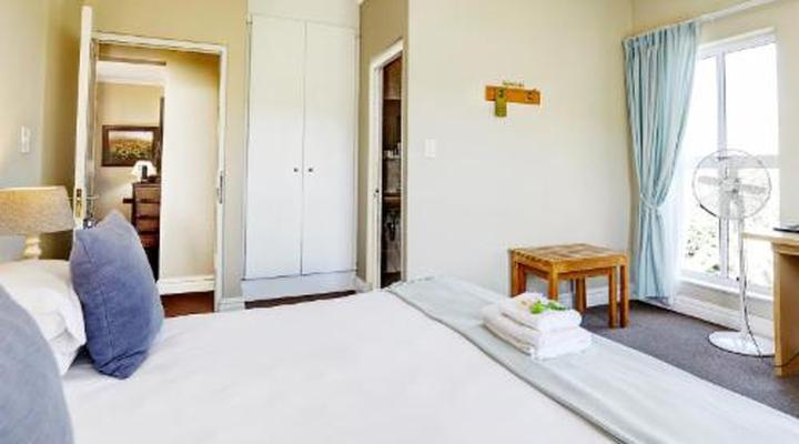 Bell Rosen Guest House