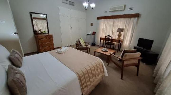 Loerie Lodge Phalaborwa