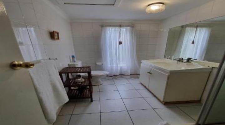 Loerie Lodge Phalaborwa