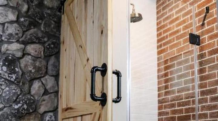 Die Stalle by Chickania