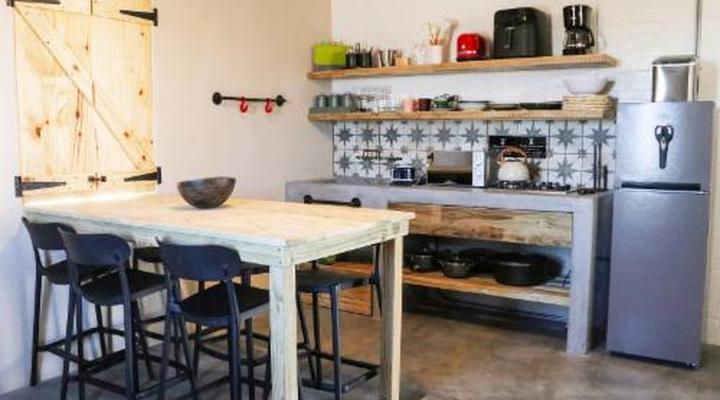 Die Stalle by Chickania