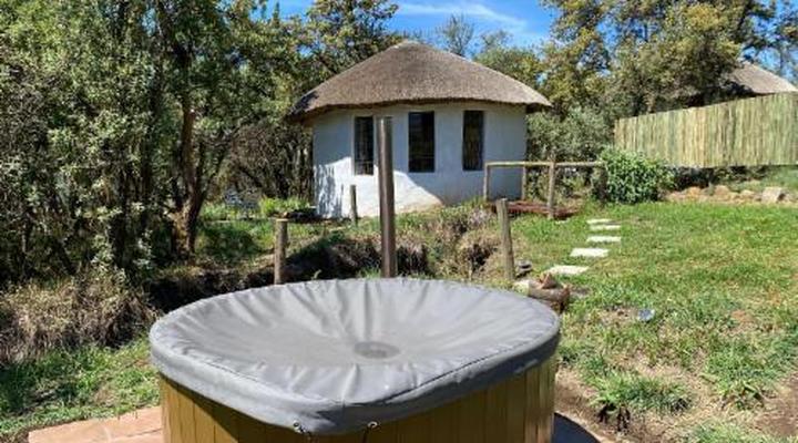 Sani Lodge & Cottages