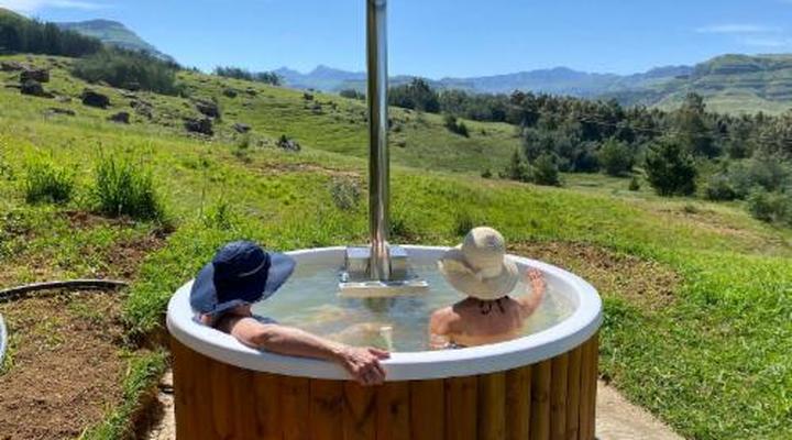 Sani Lodge & Cottages