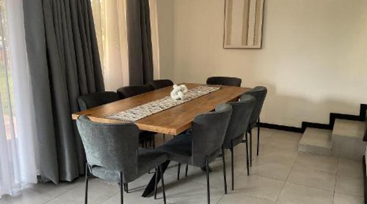 Ericka's Luxurious Guesthouse