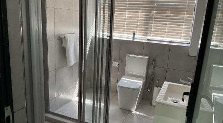 Ericka's Luxurious Guesthouse