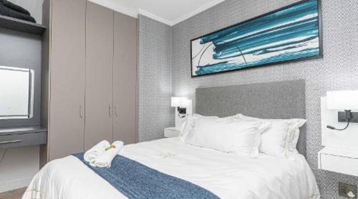 Lux @ Ellipse Galelileo