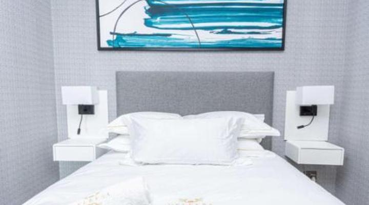 Lux @ Ellipse Galelileo