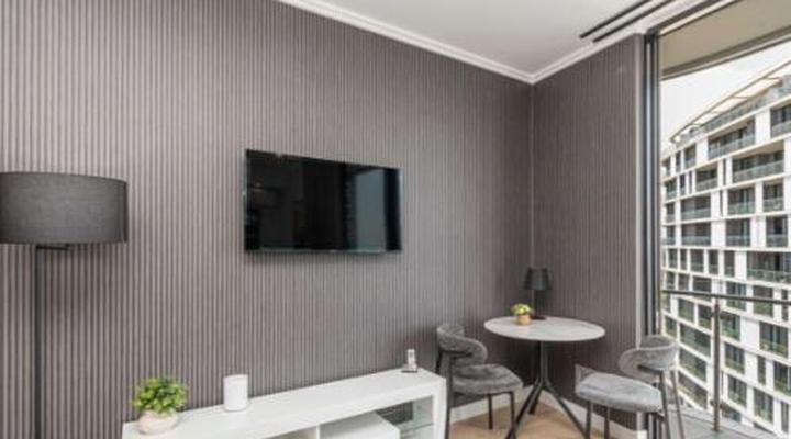 Lux @ Ellipse Galelileo