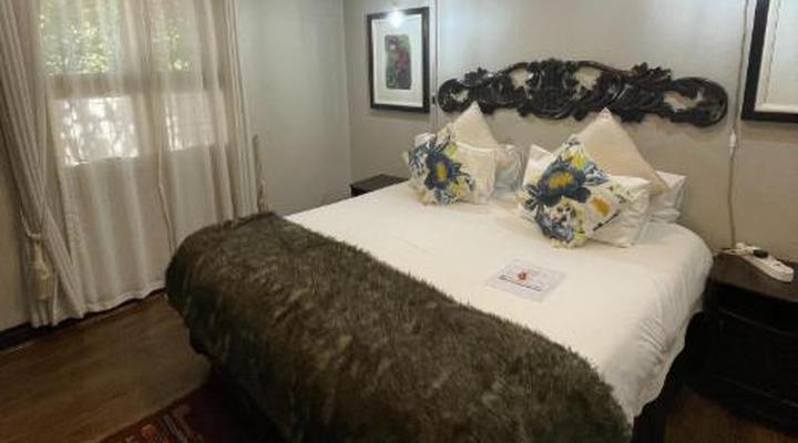 Oaklands Inn & Conference Centre