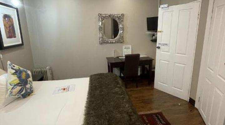 Oaklands Inn & Conference Centre