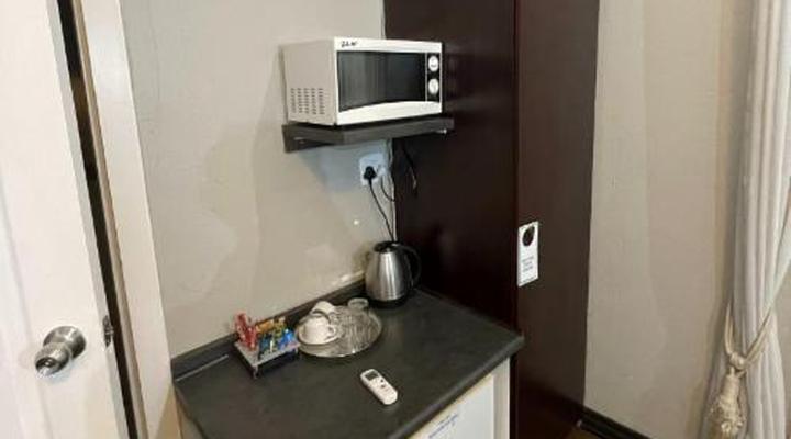 Oaklands Inn & Conference Centre