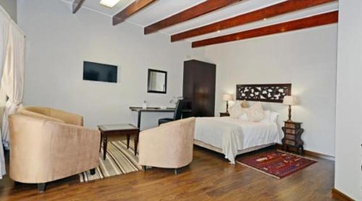 Oaklands Inn & Conference Centre