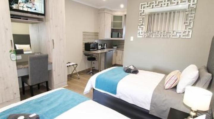 De Stroom Guest Lodge